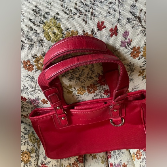 Red Handled Tommy Hilfiger Tote Small Zippered Pouch Trendy Preppy Hipster - Picture 3 of 10